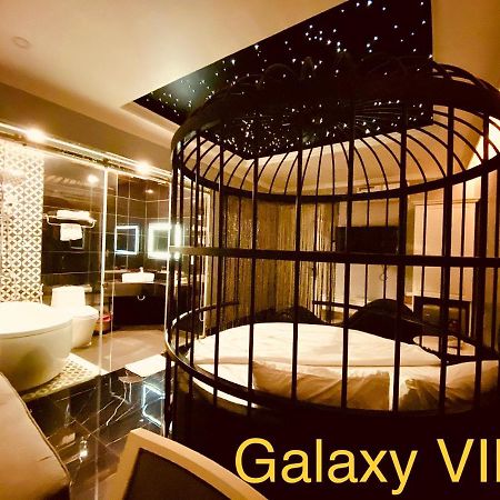 La Galerie Hotel Хошимін Екстер'єр фото